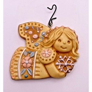 Vintage 1976 Christmas Hallmark Angel Ornament Used